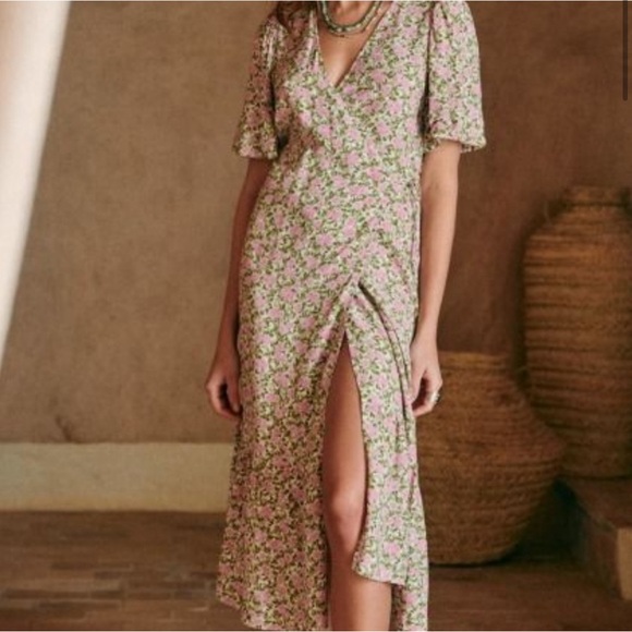 Sezane Laura dress, peonies print - Picture 2 of 7